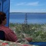<p align=left>Vue de notre emplacement de camping, dans notre abri cuisine-atelier.